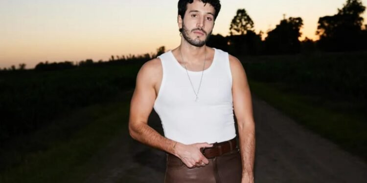 Sebastián Yatra anuncia la etapa latinoamericana de su gira “Entre tanta gente tour”