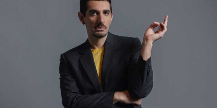 Alex Anwandter celebrará 20 años de trayectoria con concierto en Movistar Arena